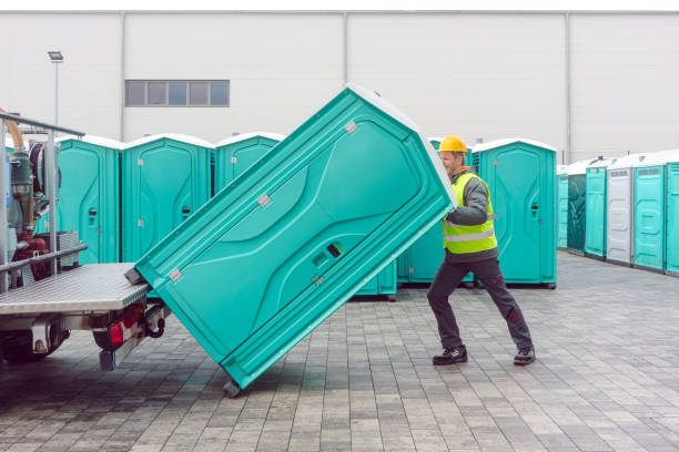 Best Porta potty delivery and setup  in County Center, VA
