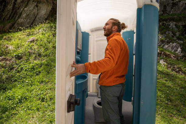 Best Sanitation services for porta potties  in County Center, VA